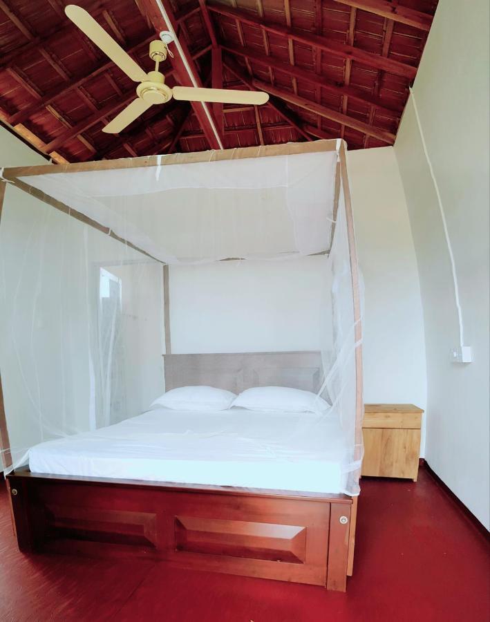 Exotic Beach Hotel Arugam Kudah Eksteriør bilde